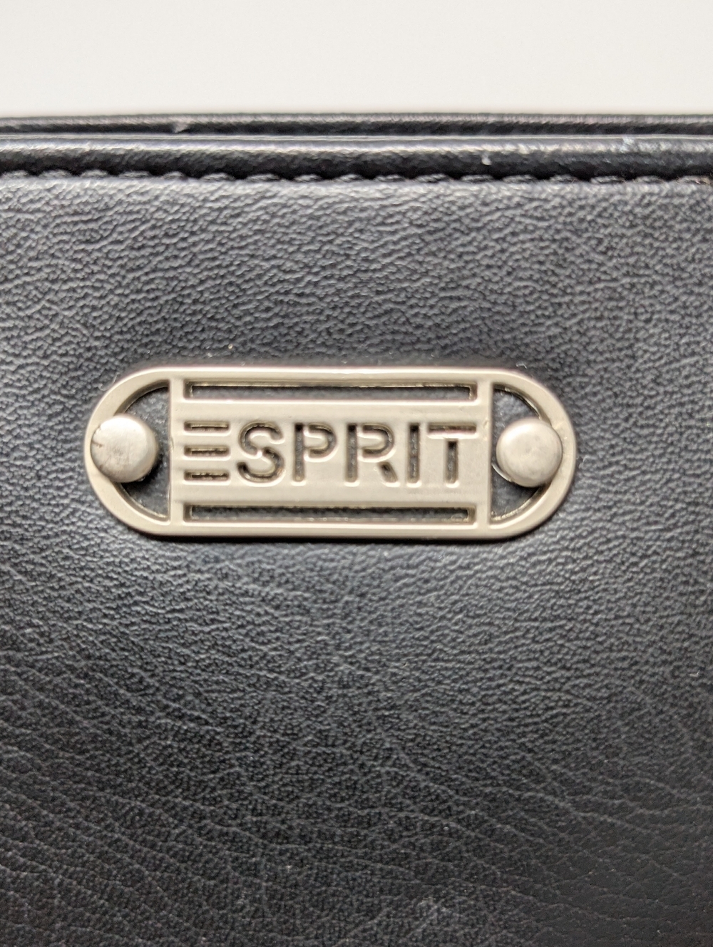 Esprit Black Smooth Leather Small Satchel Bag - Picture 2 of 15